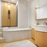 Peaceful Flat - 2bd-9p - Passy-tour Eiffel شقة