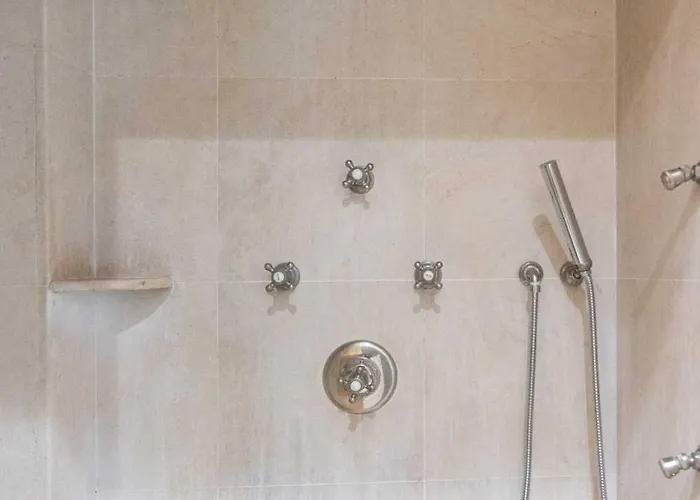 Peaceful Flat - 2bd-9p - Passy-tour Eiffel Appartamento