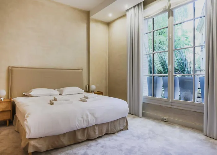 Peaceful Flat - 2bd-9p - Passy-tour Eiffel Paris